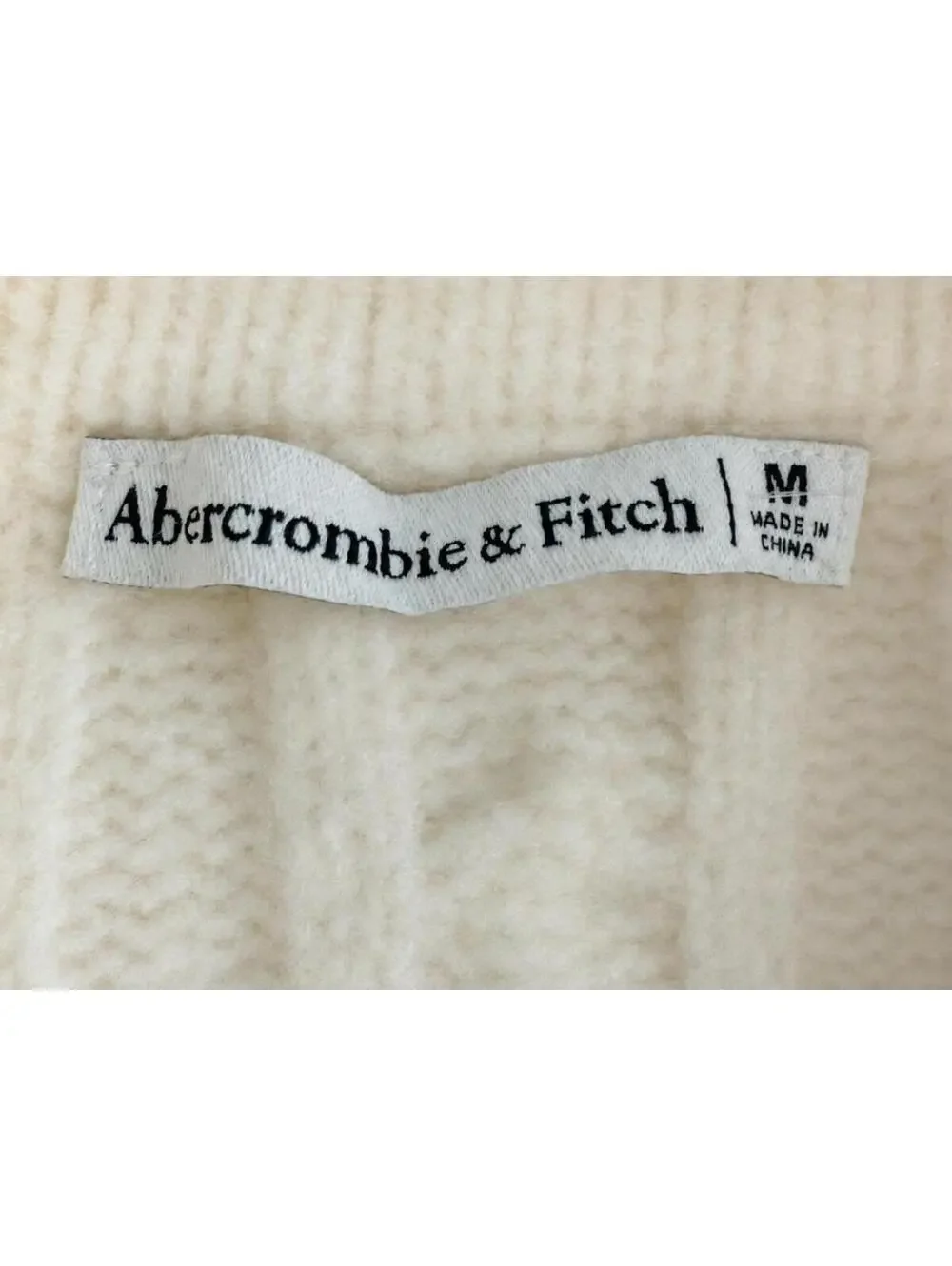 Abercrombie & Fitch cozy elevated